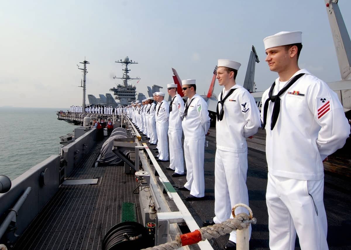 navy_13.jpg