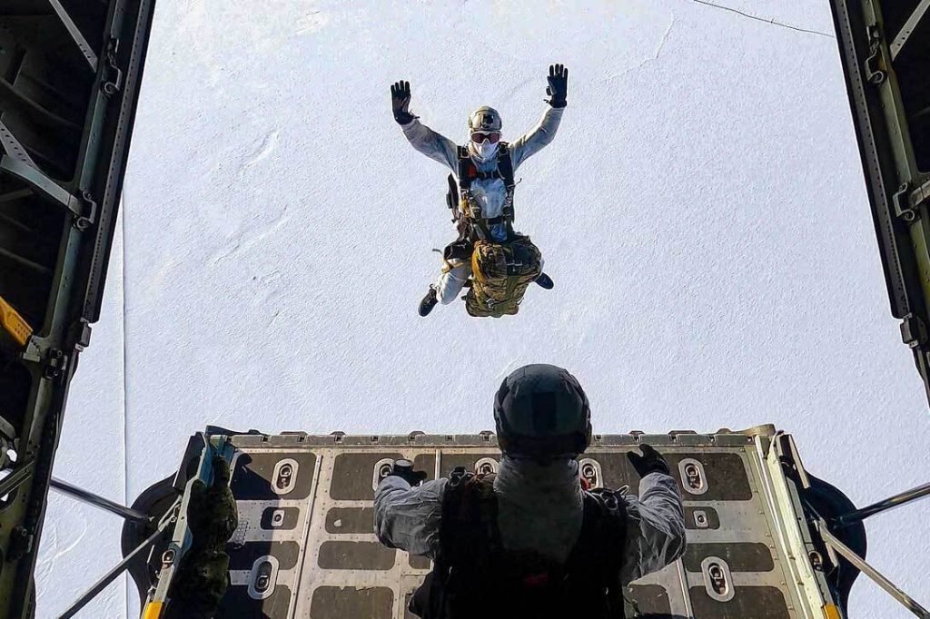 airborne-navy-seals